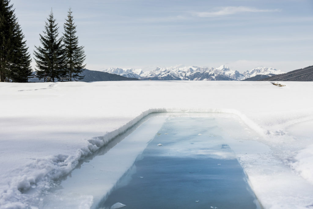 Eisbaden in Altenmarkt-Zauchensee, Salzburg