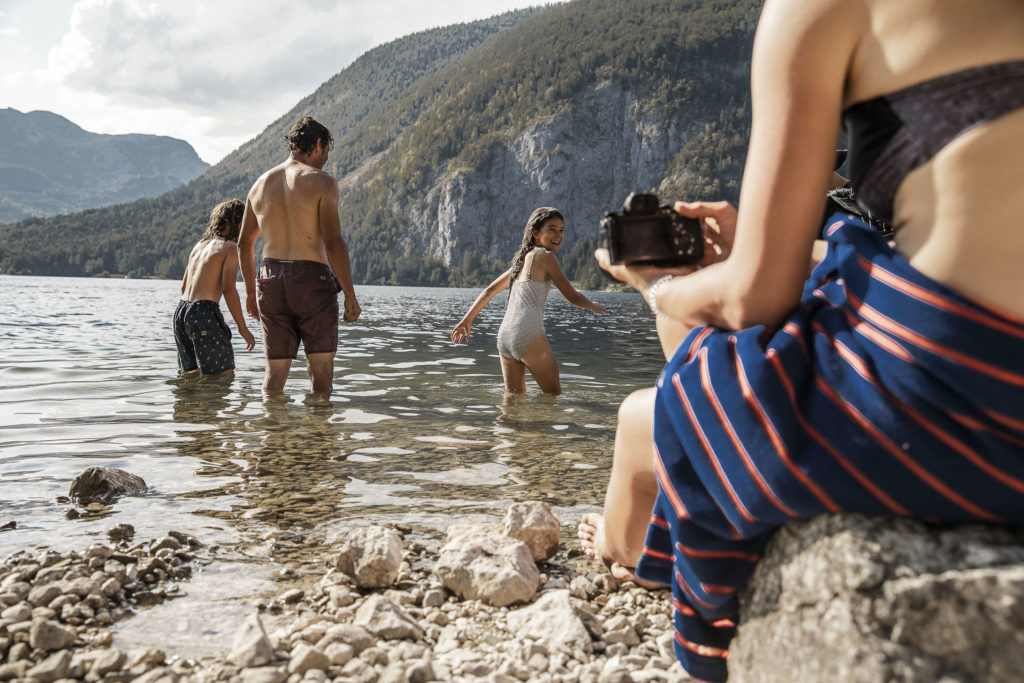 Schwimmen im Altausseer See im Salzkammergut