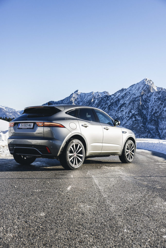 Heckansicht vom Jaguar E-Pace, Salzburg