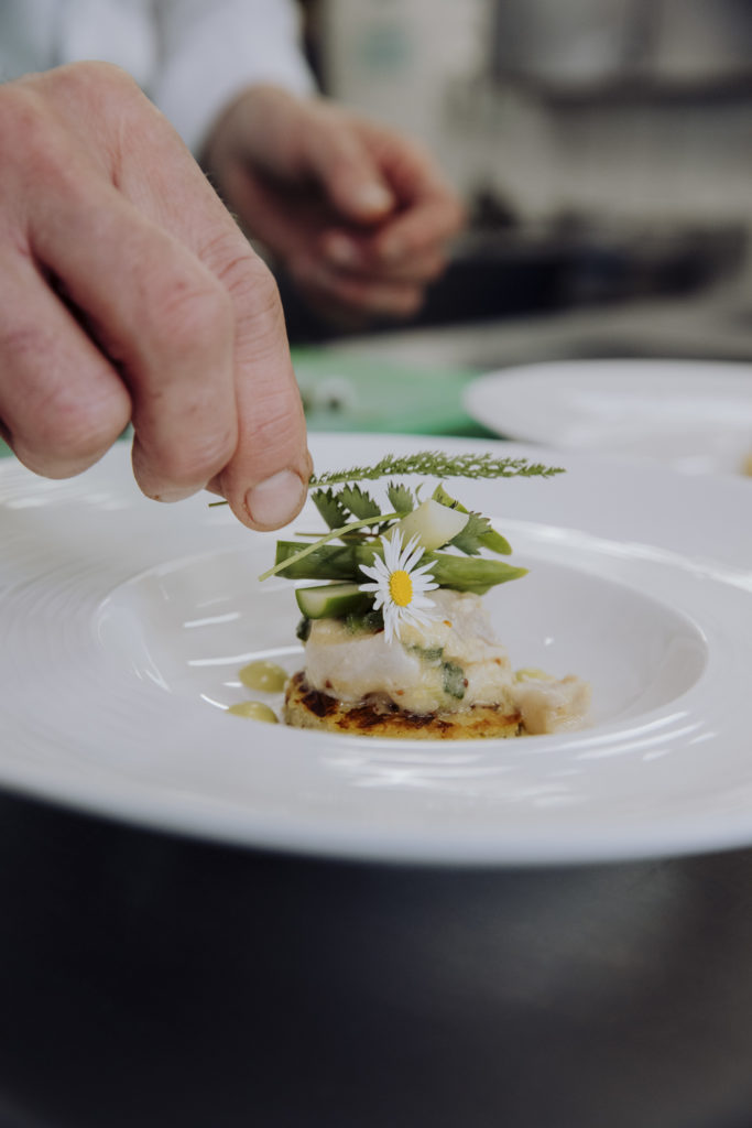 Zubereitung Vorspeise im Landgasthaus Fischerwirt, Ernsthofen Niederösterreich