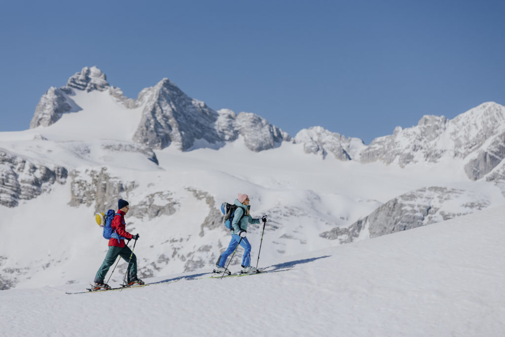 Skitouren gehen am Dachstein-Krippenstein, Winterliebe Österreich Werbung, Fotograf Creating Click