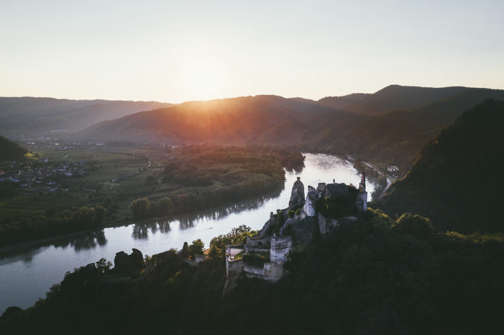Drohnenaufnahme Burgruine Duernstein, Wachau