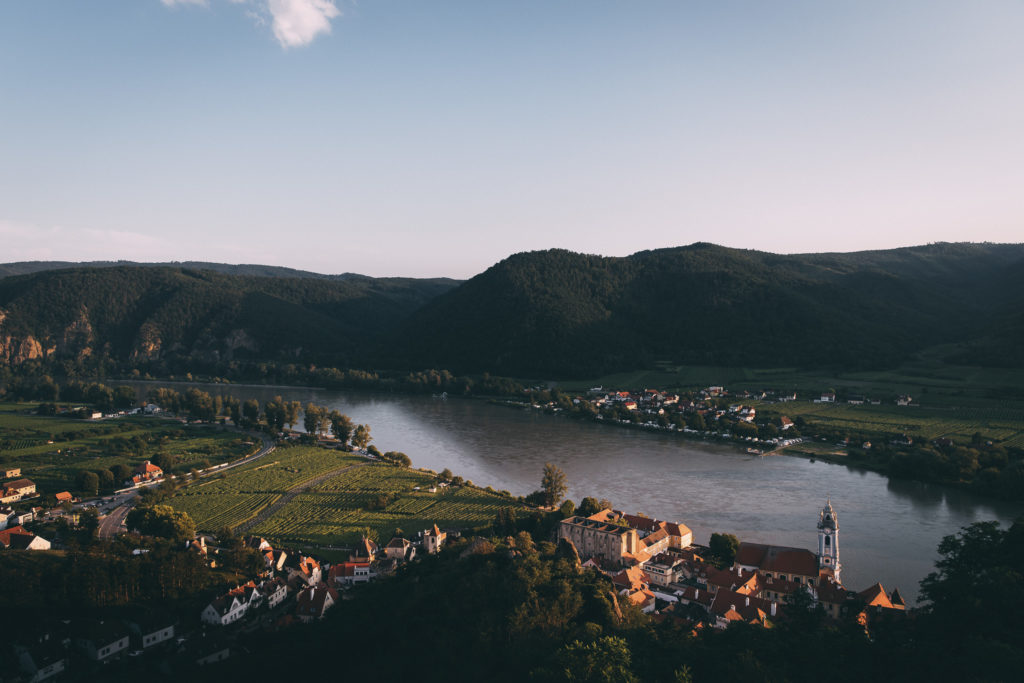Panoramaausblick Wachau und Stift Dürnstein, Niederösterreich