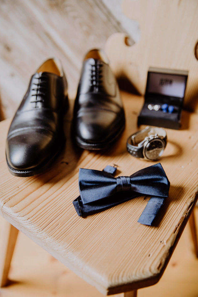 Bräutigam Details, Hochzeit Schloss Obermayerhofen