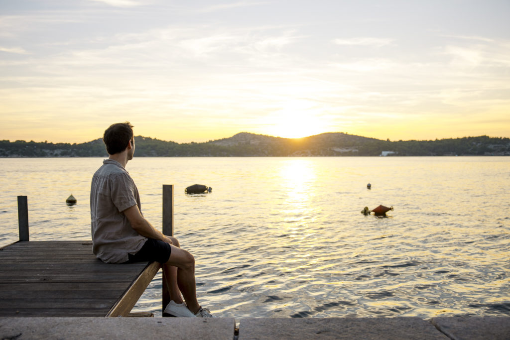 VW California Roadtrip, Sonnenuntergang am Meer, Agentur Creating Click